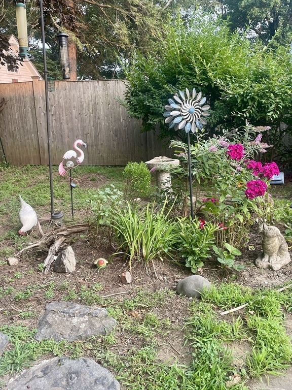 85 West Main Street Georgetown, MA 01833 - Photo 29 of 32