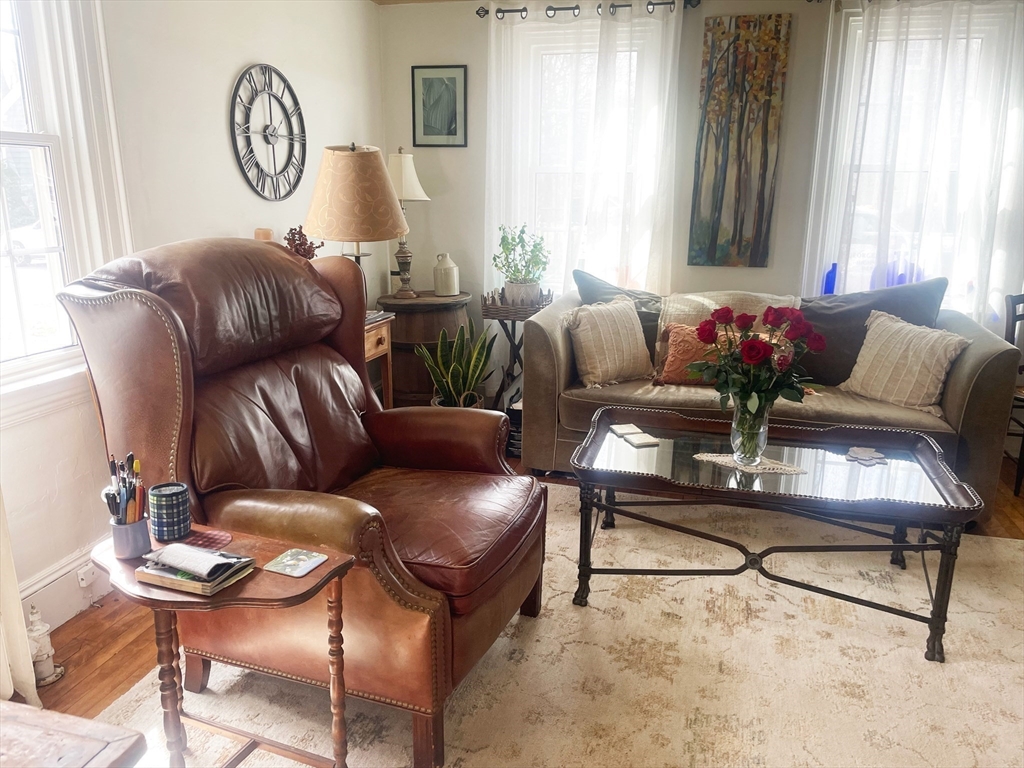 85 West Main Street Georgetown, MA 01833 - Photo 7 of 32