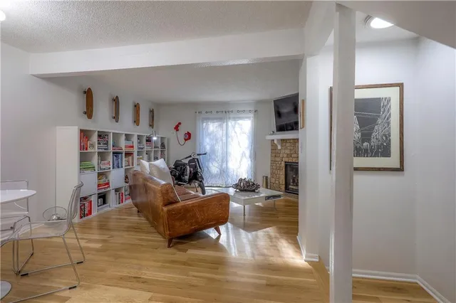 $250,000 | 1913 Lawrence Court, Kansas City, KS 66103