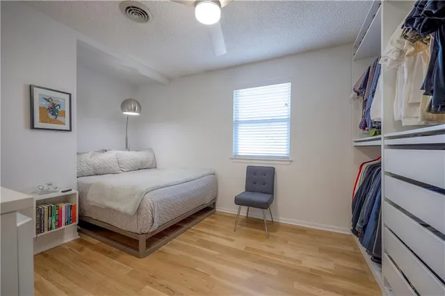 $250,000 | 1913 Lawrence Court, Kansas City, KS 66103