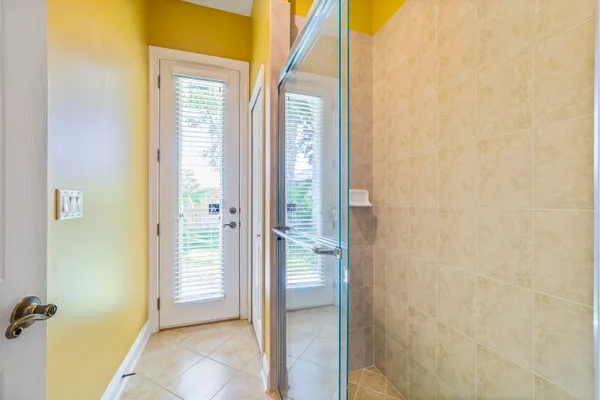 a view of a storage & utility room with washer and dryer