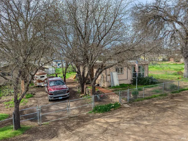 $235,000 | 3393 Green Avenue, Clearlake, CA 95422