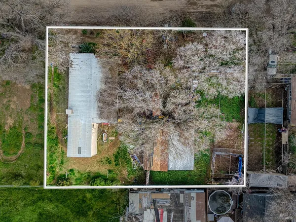 $235,000 | 3393 Green Avenue, Clearlake, CA 95422