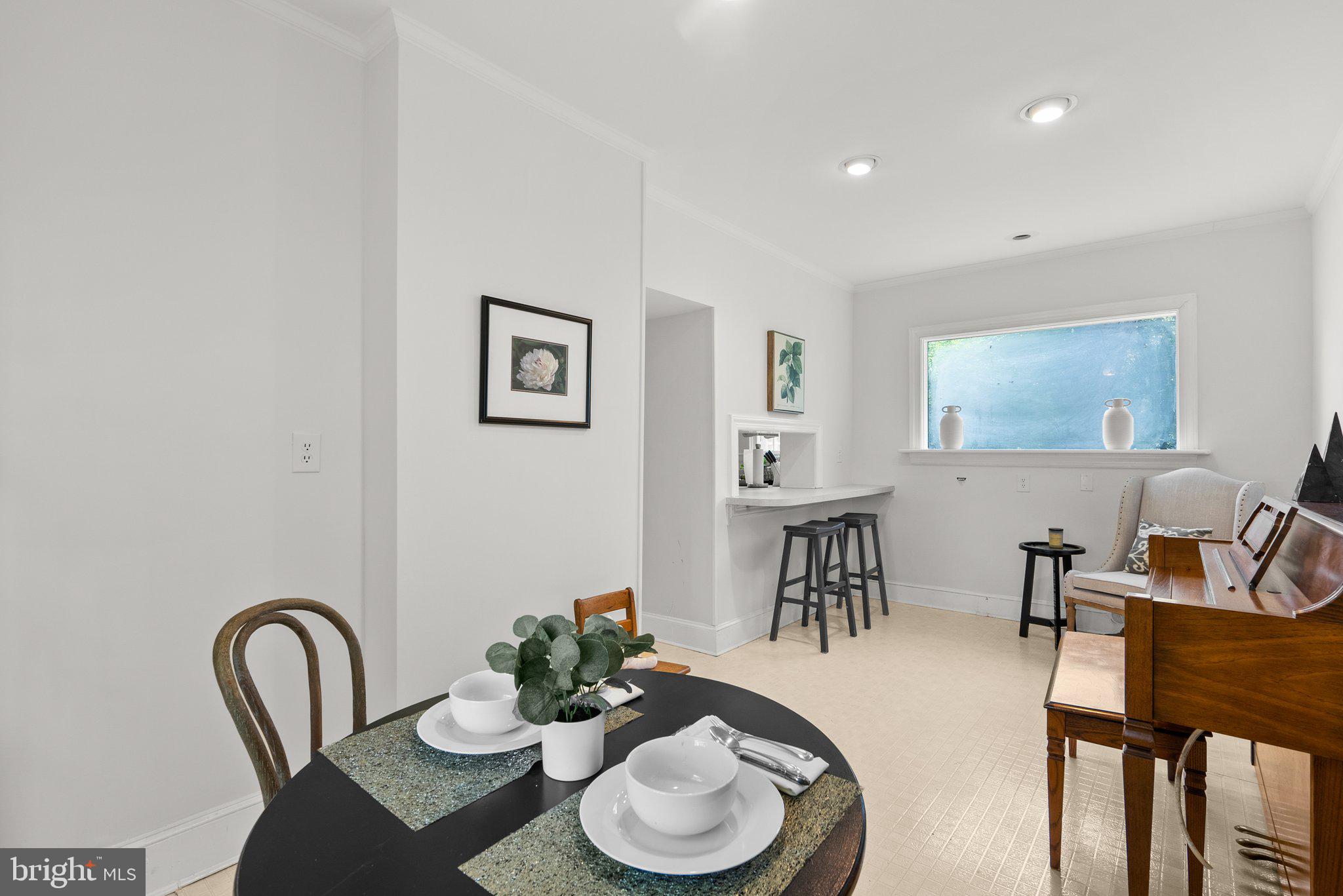 10325 Parkman Road Silver Spring, MD 20903 - Photo 18 of 47 breakfast room