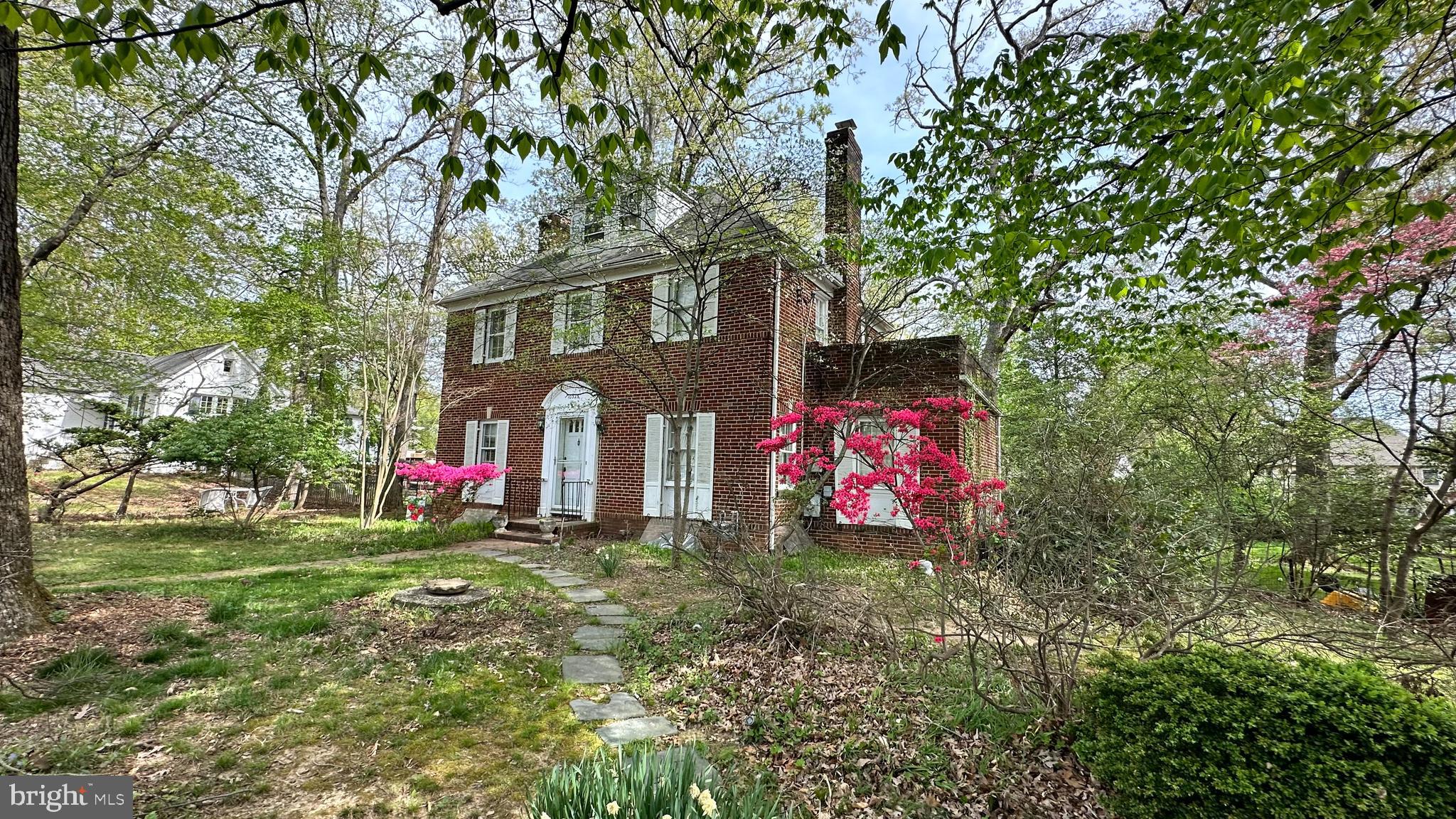 10325 Parkman Road Silver Spring, MD 20903 - Photo 2 of 47