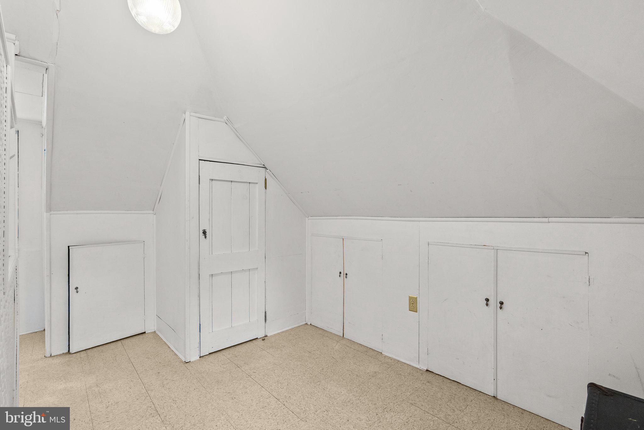 10325 Parkman Road Silver Spring, MD 20903 - Photo 32 of 47 tons of attic storage