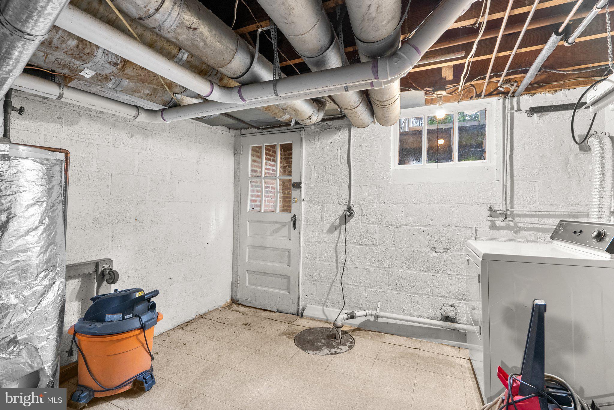 10325 Parkman Road Silver Spring, MD 20903 - Photo 43 of 47 basement - walkout to steps