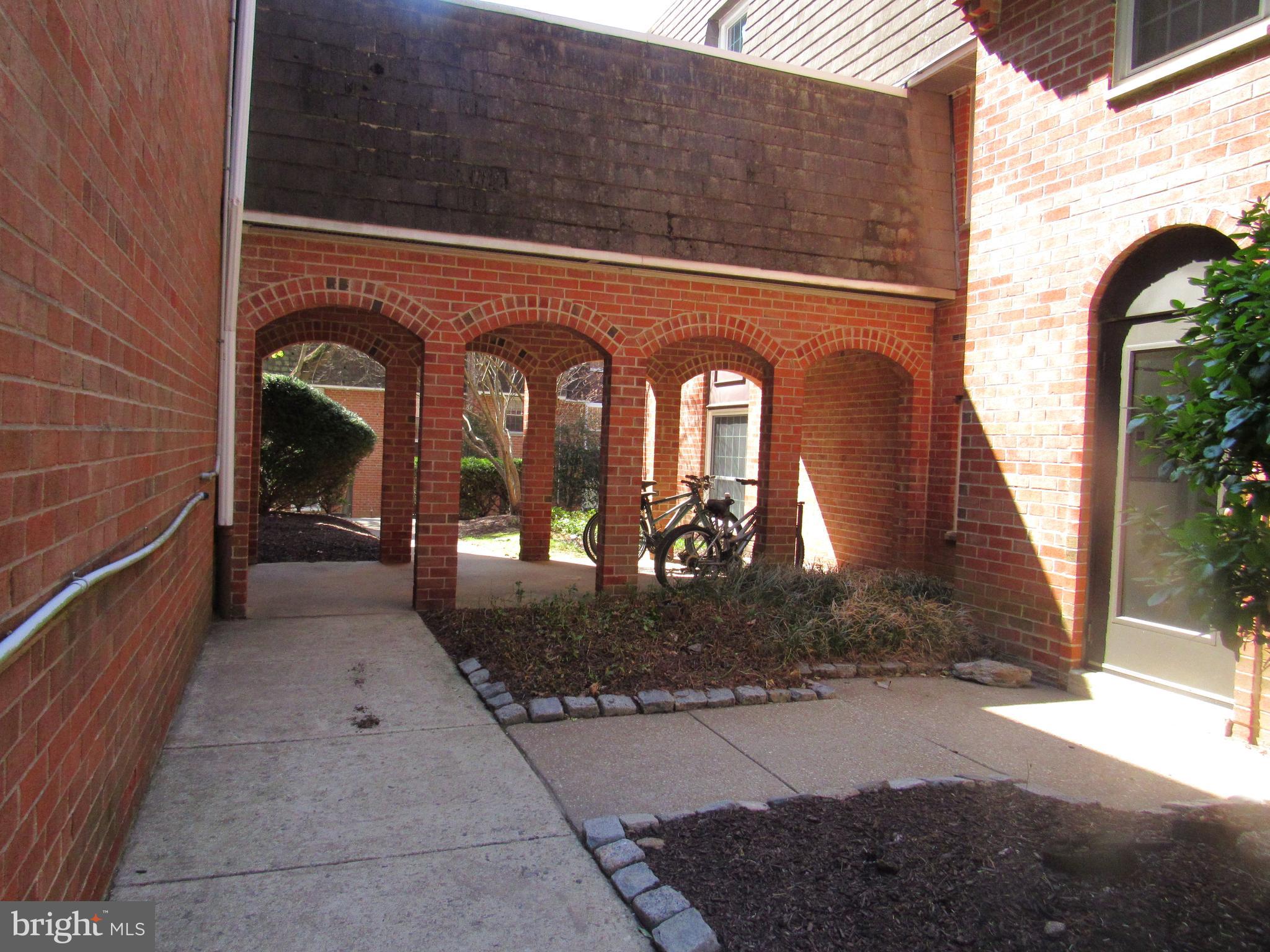 4000 Gypsy Lane, Unit 622F1 Philadelphia, PA 19129 - Photo 30 of 45 a front view of a house