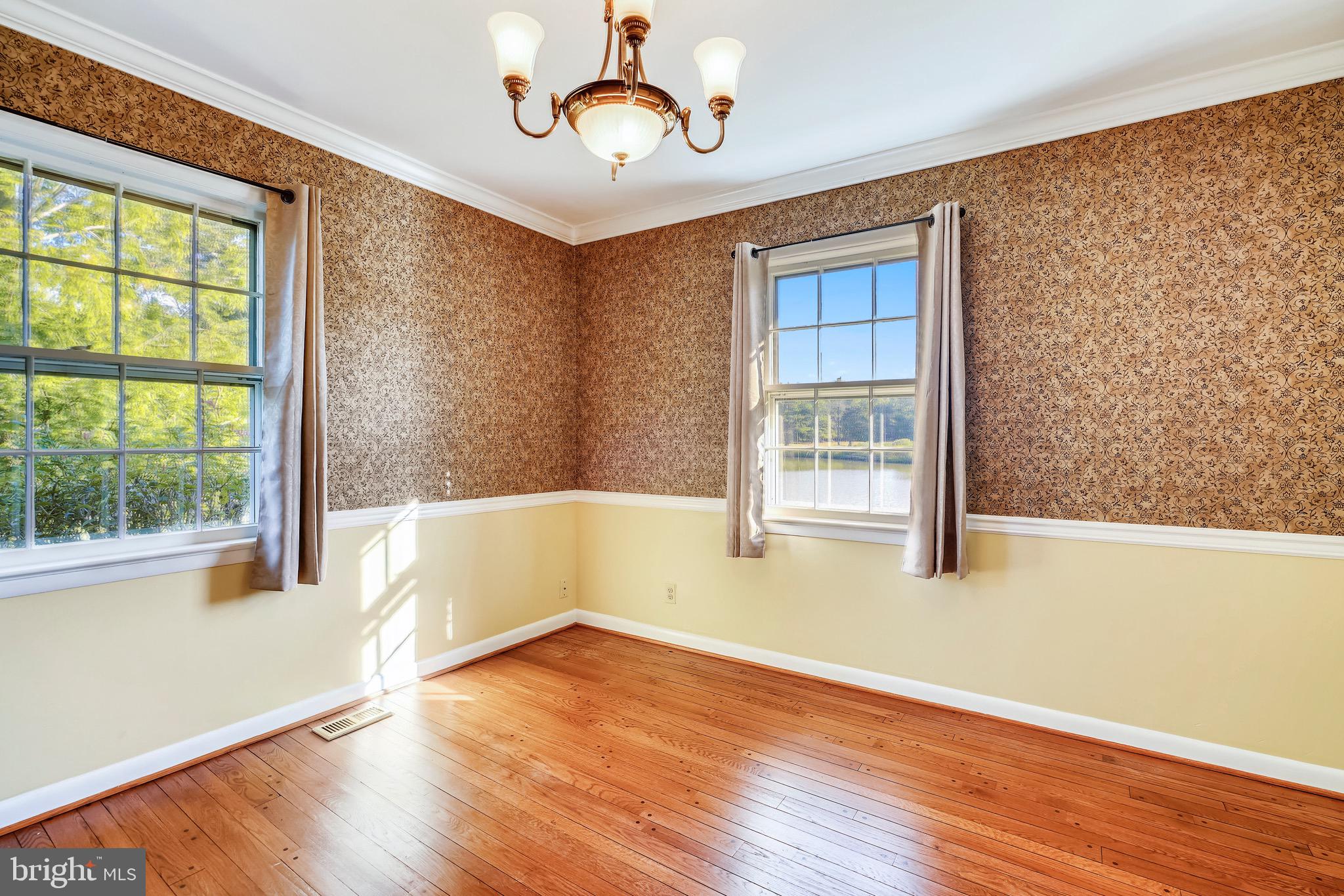 5905 Deale Beach Road Deale, MD 20751 - Photo 19 of 33 Third Bedroom with water views