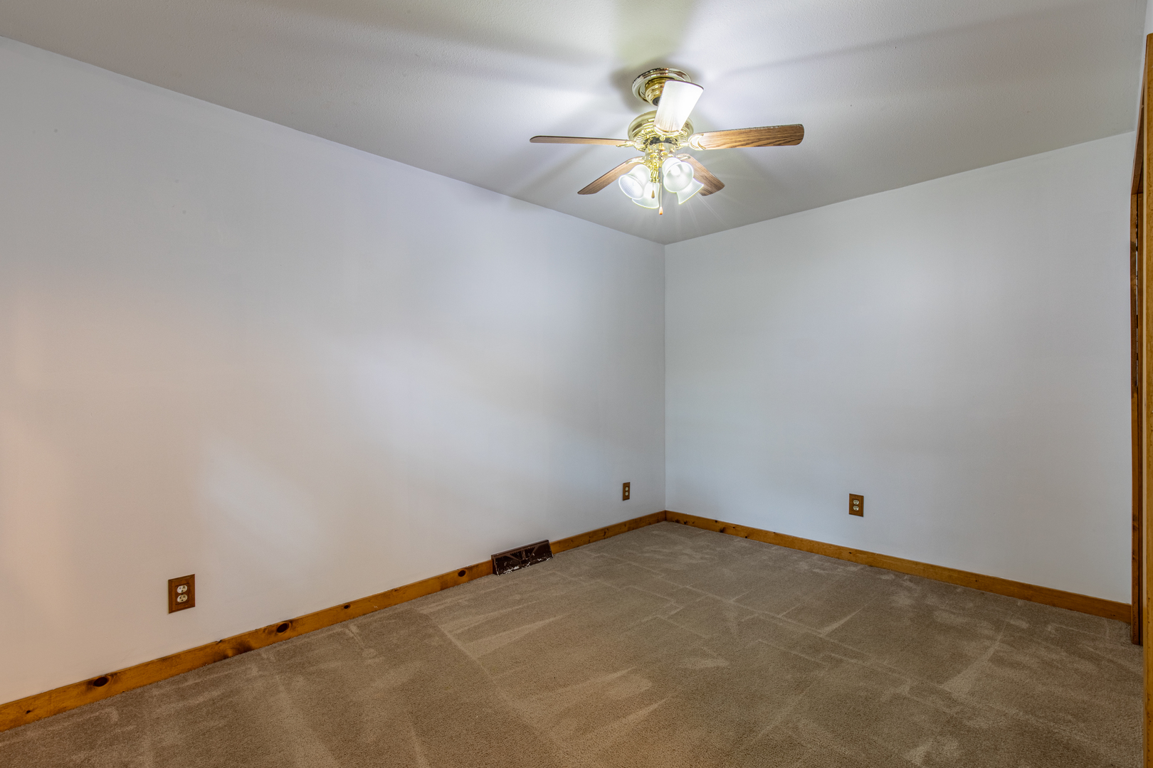 2445 Ridgefield Road Princeton, IL 61356 - Photo 19 of 39