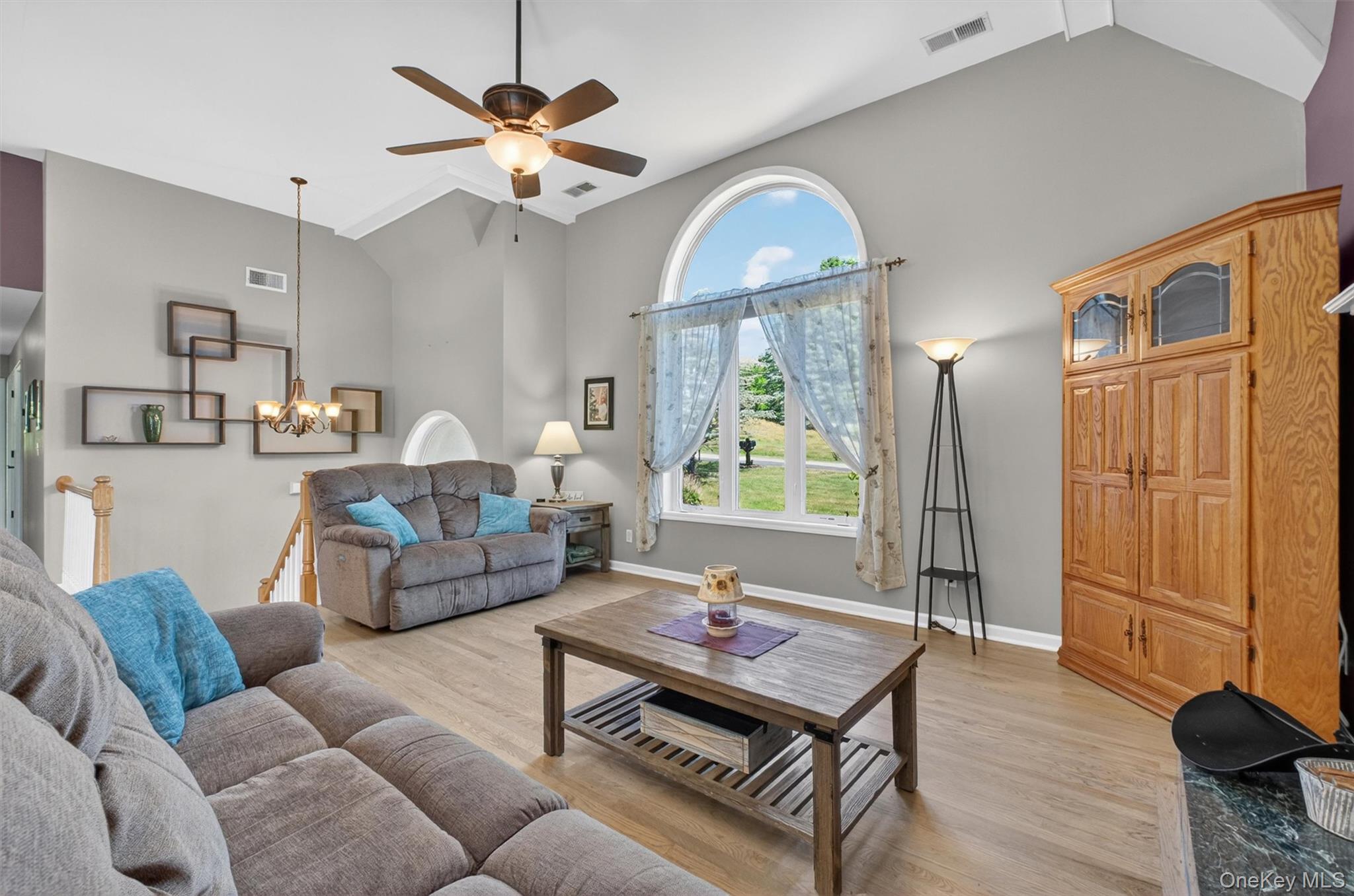 201 Candlestick Hill Road Newburgh, NY 12550 - Photo 9 of 47