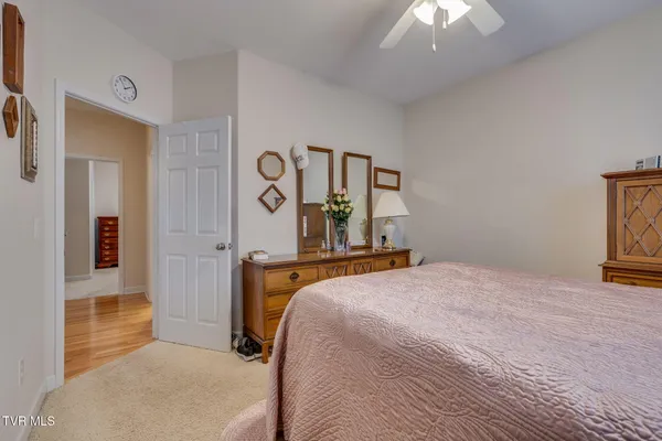 $649,900 | 381 Boonesboro Road, Gray, TN 37615
