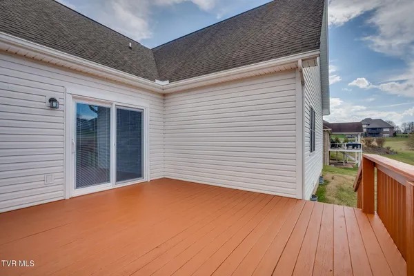 $649,900 | 381 Boonesboro Road, Gray, TN 37615