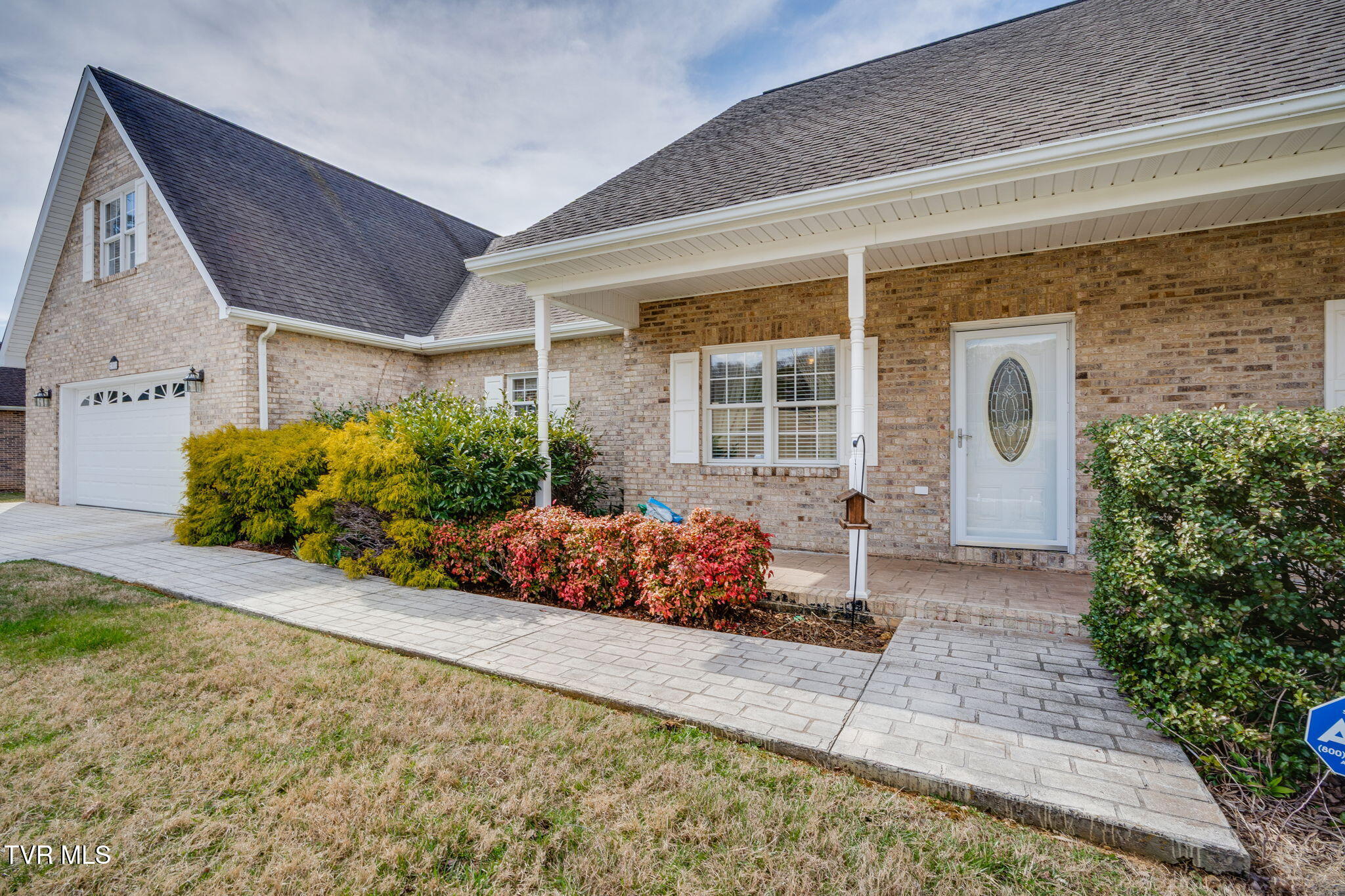 381 Boonesboro Road Gray, TN 37615 - Photo 4 of 36 004