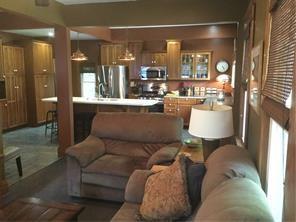 233 South Pitt Street Mercer, PA 16137 - Photo 8 of 24
