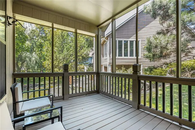 $499,000 | 13724 Pembroke Circle, Leawood, KS 66224