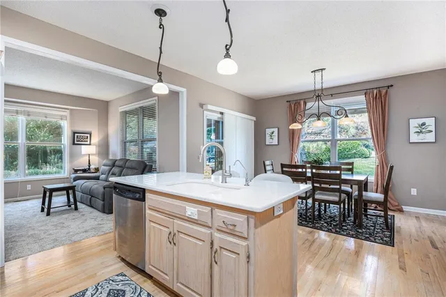 $499,000 | 13724 Pembroke Circle, Leawood, KS 66224