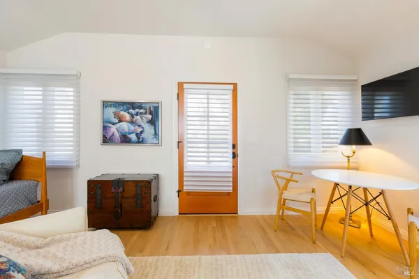 $2,300 | 291 West Thomson Avenue, Unit 289, Sonoma, CA 95476