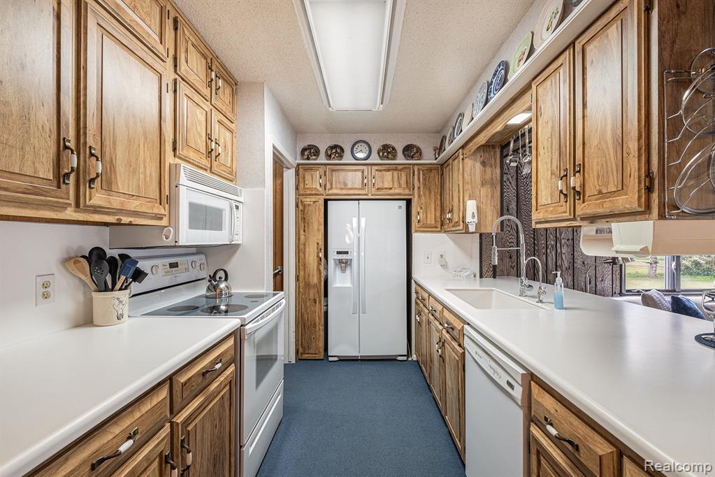 13255 North Horrell Road Fenton, MI 48430 - Photo 10 of 23 Gallery Image 10
