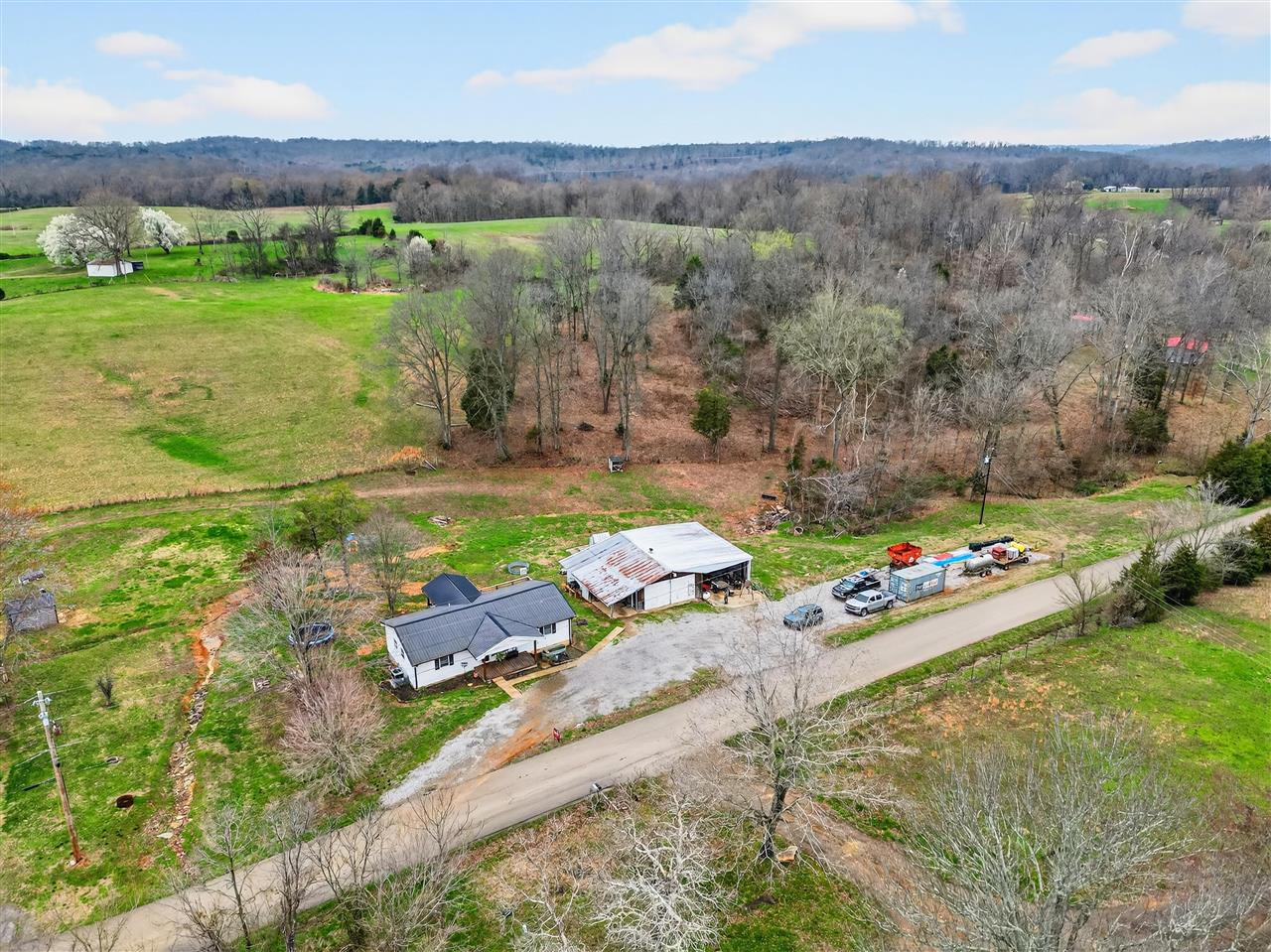 2668 Mt Sharon Road Sharon Grove, KY 42280 - Photo 11 of 31 Gallery Image 11