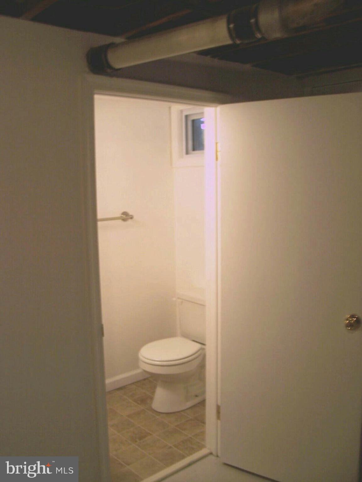 226 Riverthorn Road Baltimore, MD 21220 - Photo 16 of 19 Gallery Image 16
