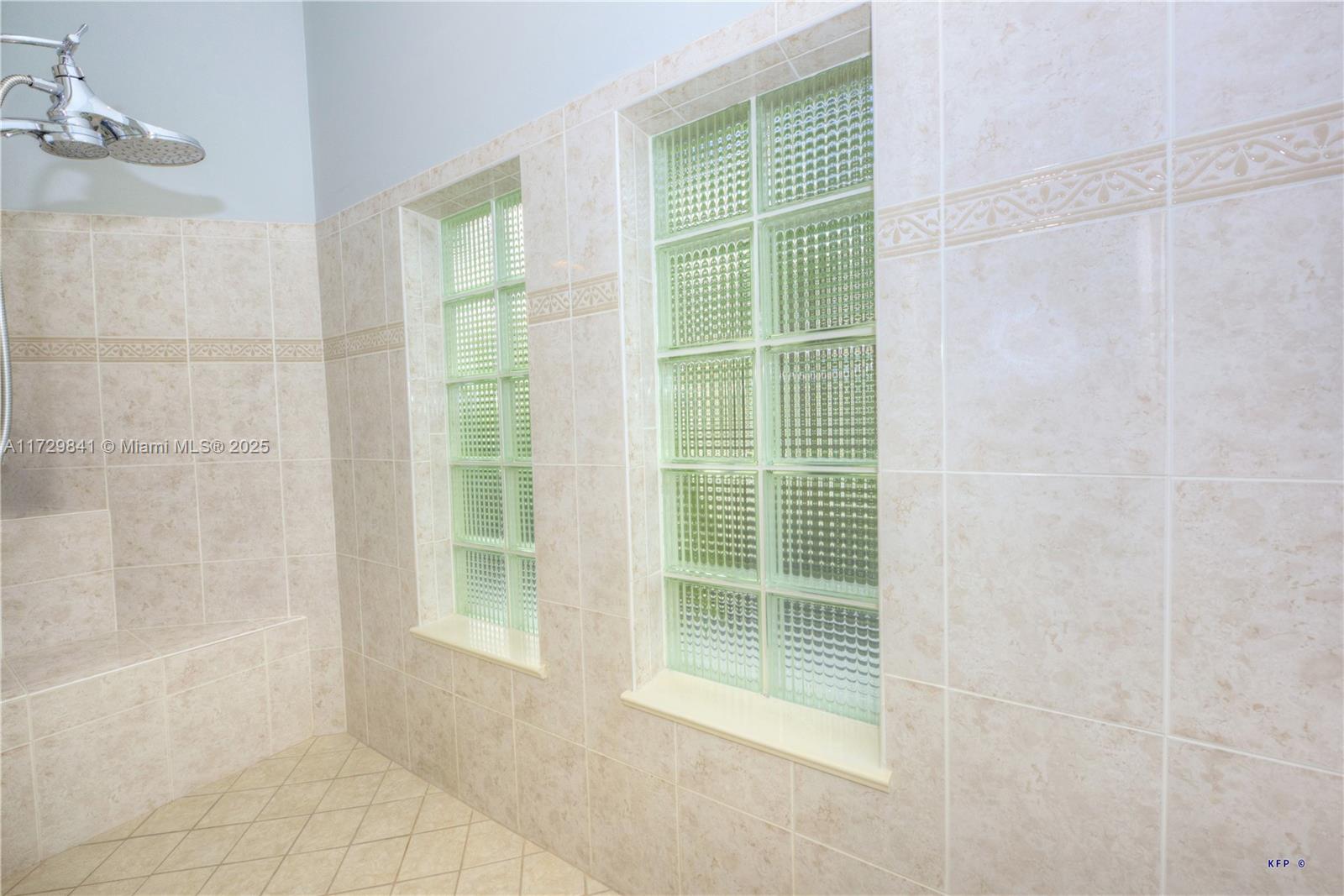 112 Bryce Lane Jupiter, FL 33458 - Photo 21 of 42 Gallery Image 21