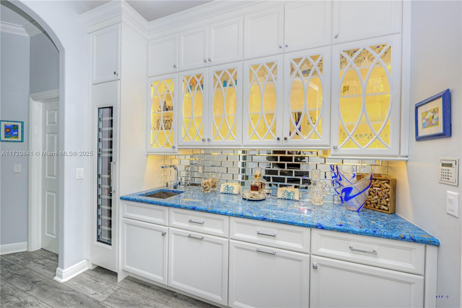 112 Bryce Lane Jupiter, FL 33458 - Photo 8 of 42 Gallery Image 8