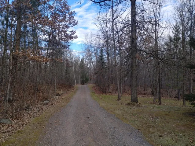 $269,000 | 28153 East Hardwood Lane, Brook Park, MN 55007