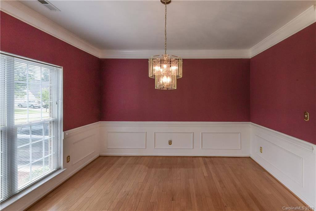 10515 Hellebore Road Charlotte, NC 28213 - Photo 7 of 23 Gallery Image 7