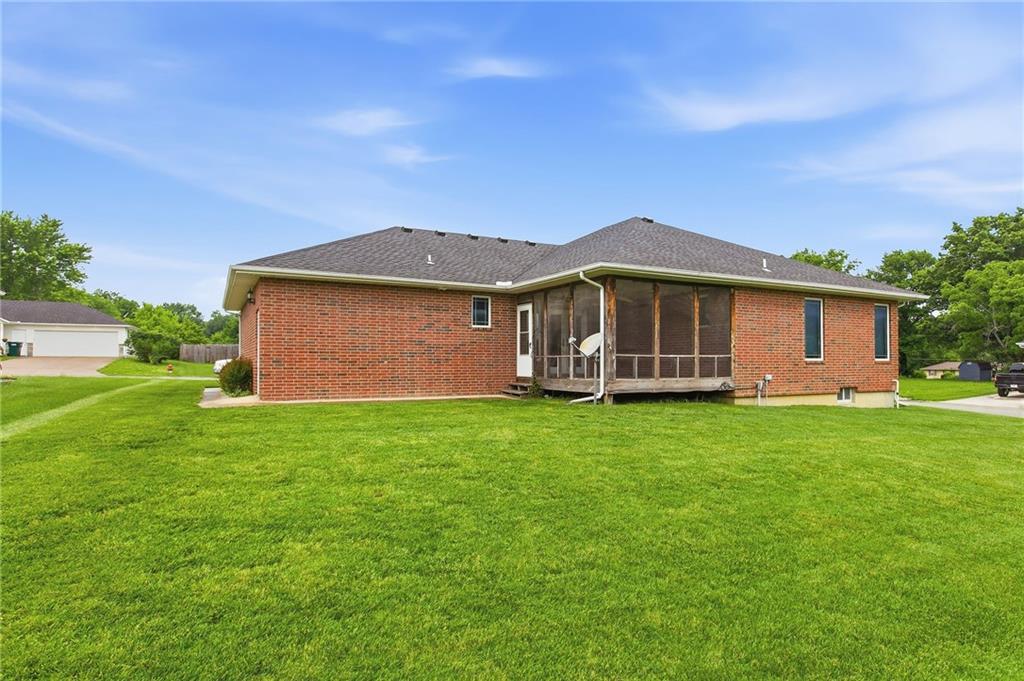 201 South Wilson Street Archie, MO 64725 - Photo 35 of 38