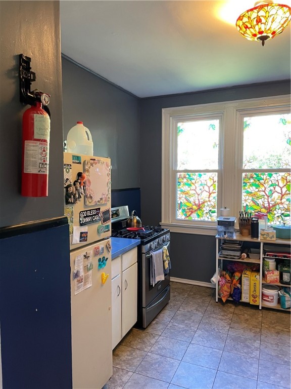 7 Arlington Street Rochester, NY 14607 - Photo 4 of 37