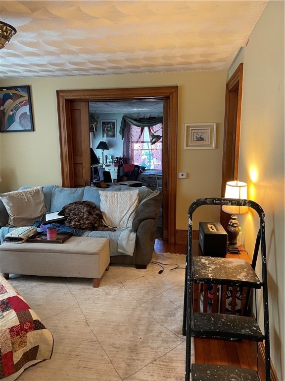 7 Arlington Street Rochester, NY 14607 - Photo 9 of 37