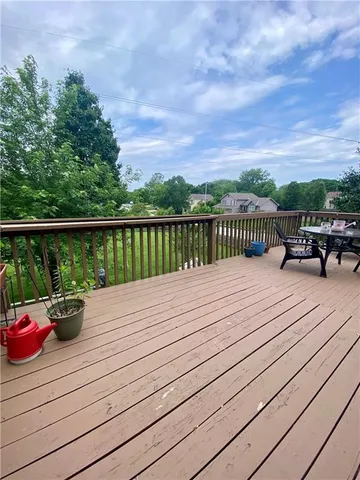 $345,000 | 10126 North Highland Terrace, Kansas City, MO 64155