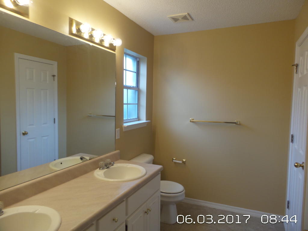 2804 Mohican Way Crestview, FL 32539 - Photo 12 of 18 Gallery Image 12