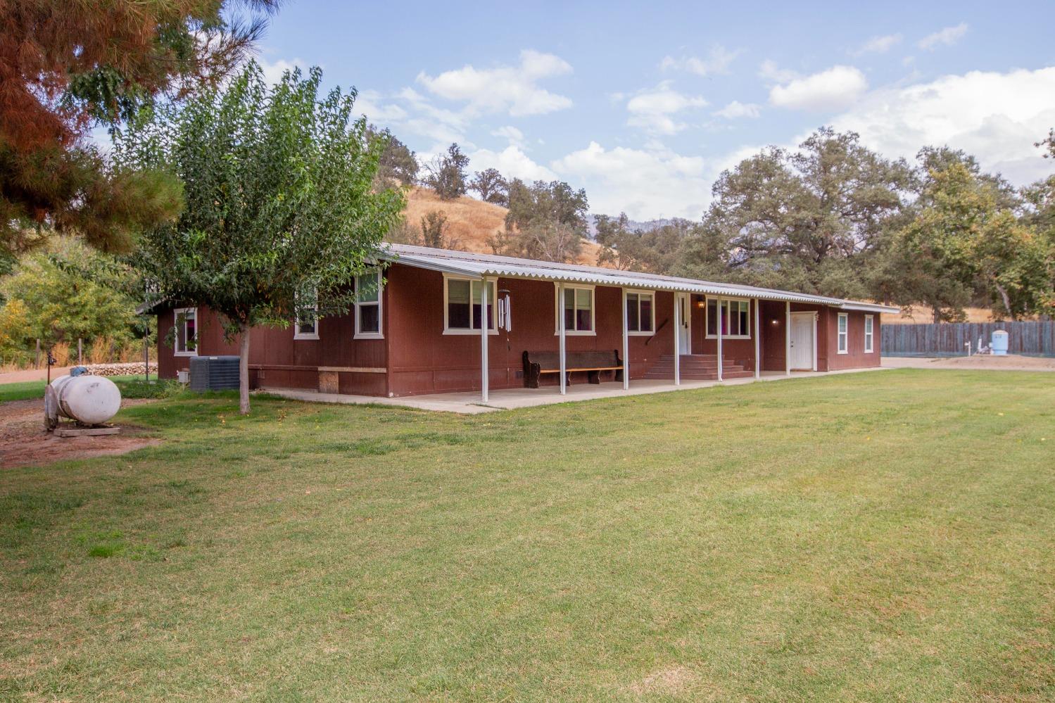36804 Dunlap Road Squaw Valley, CA 93675 - Photo 1 of 56 Gallery Image 1