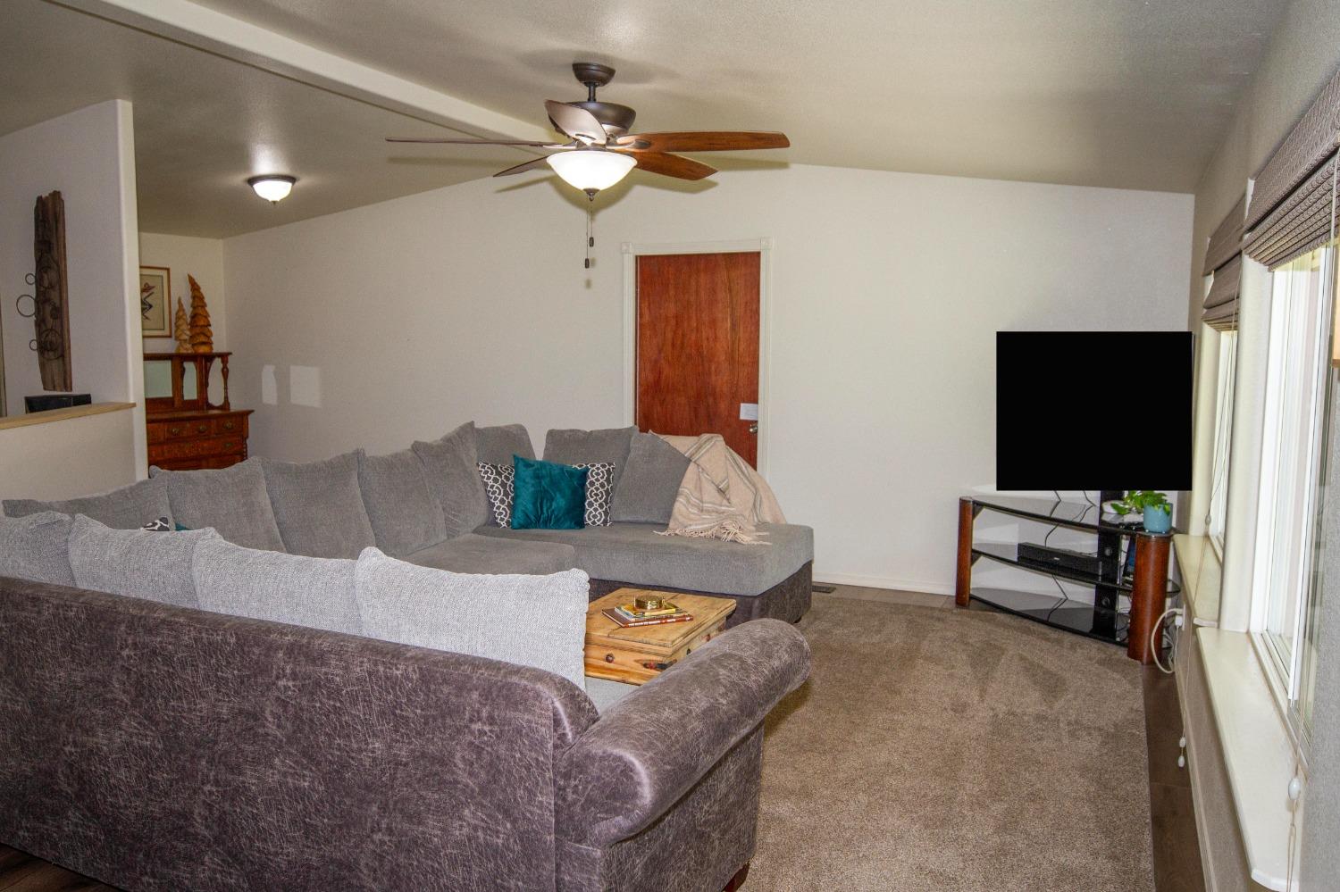 36804 Dunlap Road Squaw Valley, CA 93675 - Photo 13 of 56 Gallery Image 13