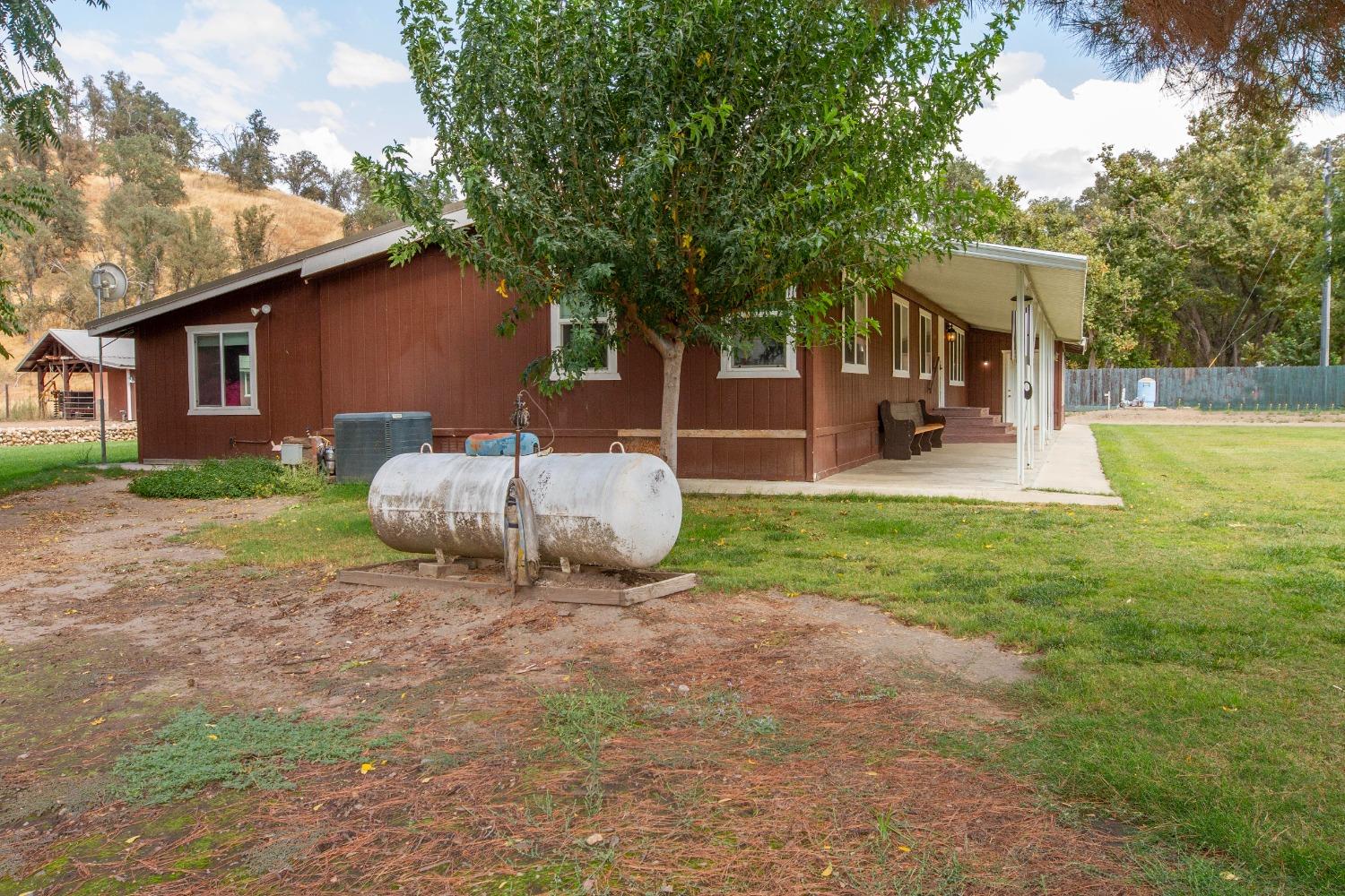 36804 Dunlap Road Squaw Valley, CA 93675 - Photo 43 of 56 Gallery Image 43