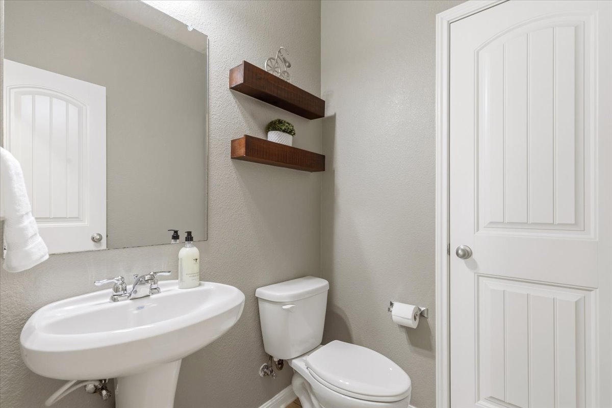 561 Stone View Trail Austin, TX 78737 - Photo 31 of 38