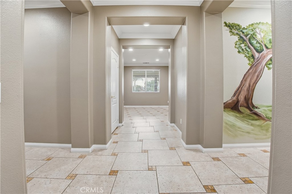 16935 Eagle Peak Road Riverside, CA 92504 - Photo 15 of 75