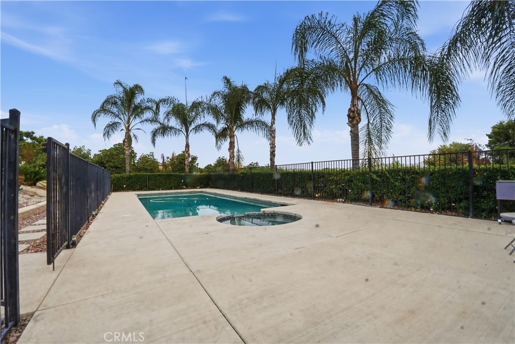 16935 Eagle Peak Road Riverside, CA 92504 - Photo 68 of 75