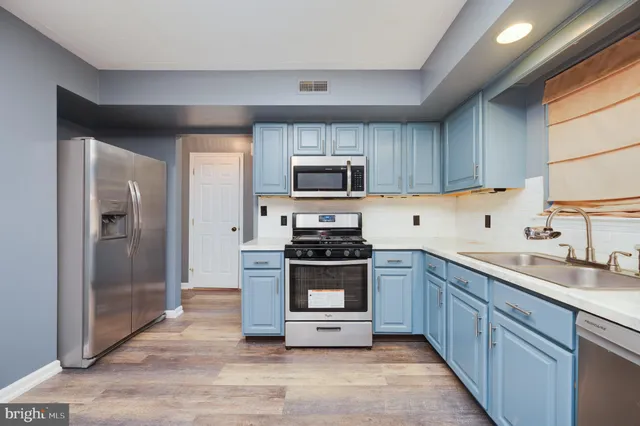 $2,500 | 612 Frederick Street, Reading, PA 19608