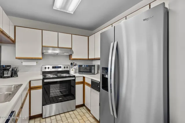 $597,000 | 590 Marina Drive, Unit E5, Pine Knoll Shores, NC 28512