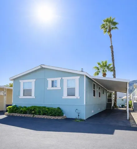 $205,000 | 32900 Riverside Drive, Unit SPC 109, Lake Elsinore, CA 92530