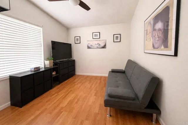 $205,000 | 32900 Riverside Drive, Unit SPC 109, Lake Elsinore, CA 92530