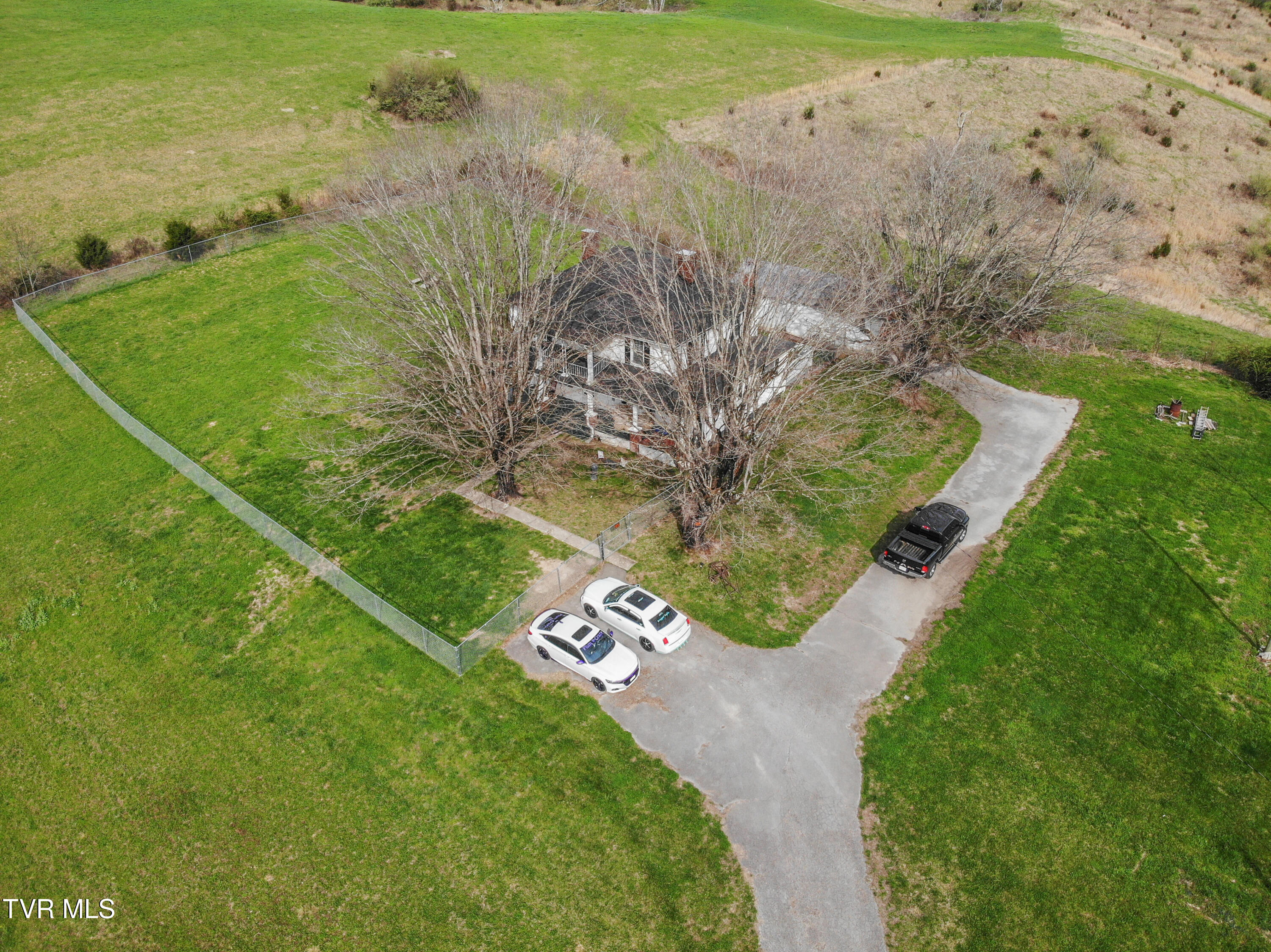 1421 Bishoptown Road Duffield, VA 24244 - Photo 57 of 73 Bishoptown drone-9