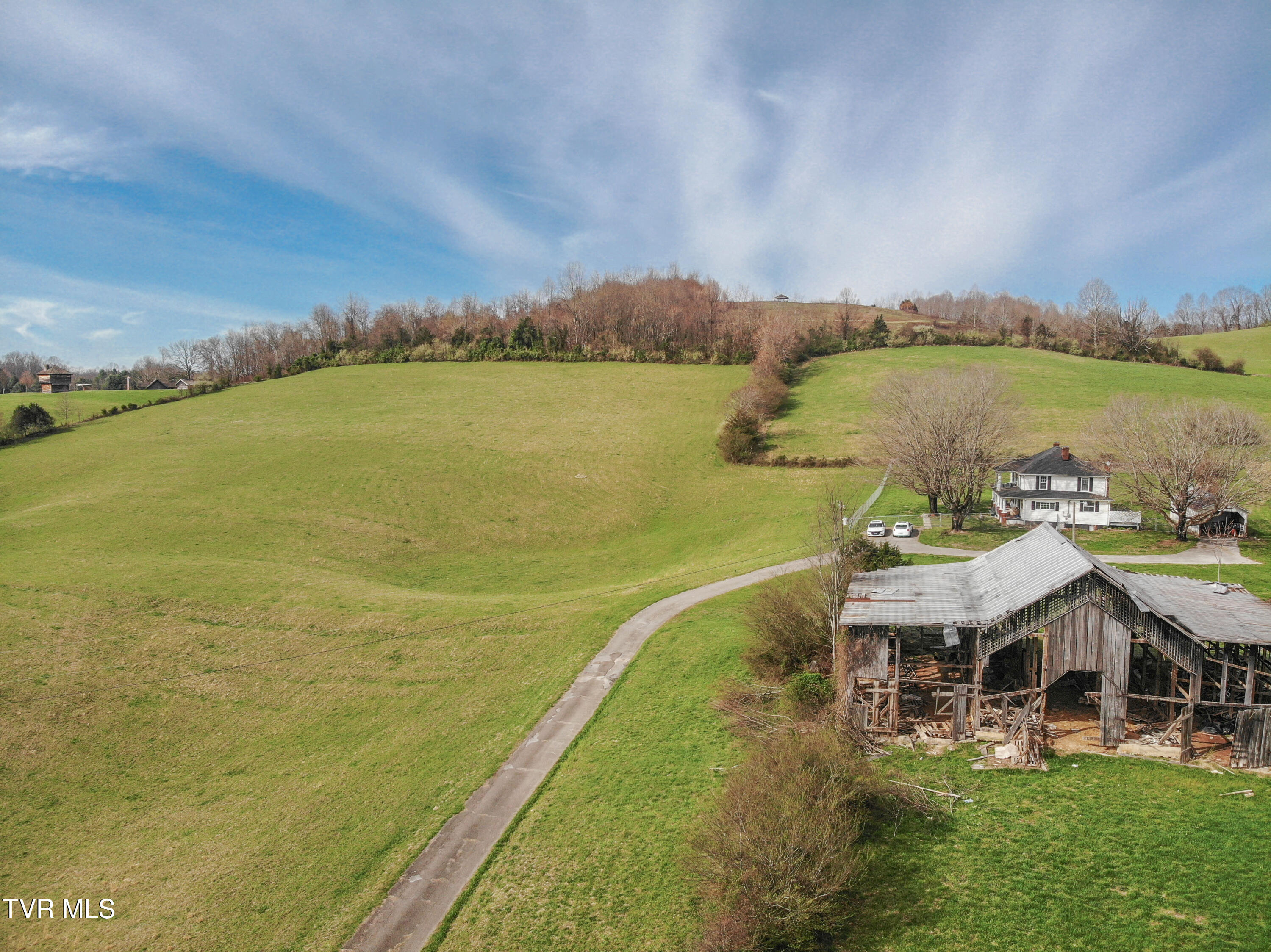 1421 Bishoptown Road Duffield, VA 24244 - Photo 67 of 73 Bishoptown drone-24