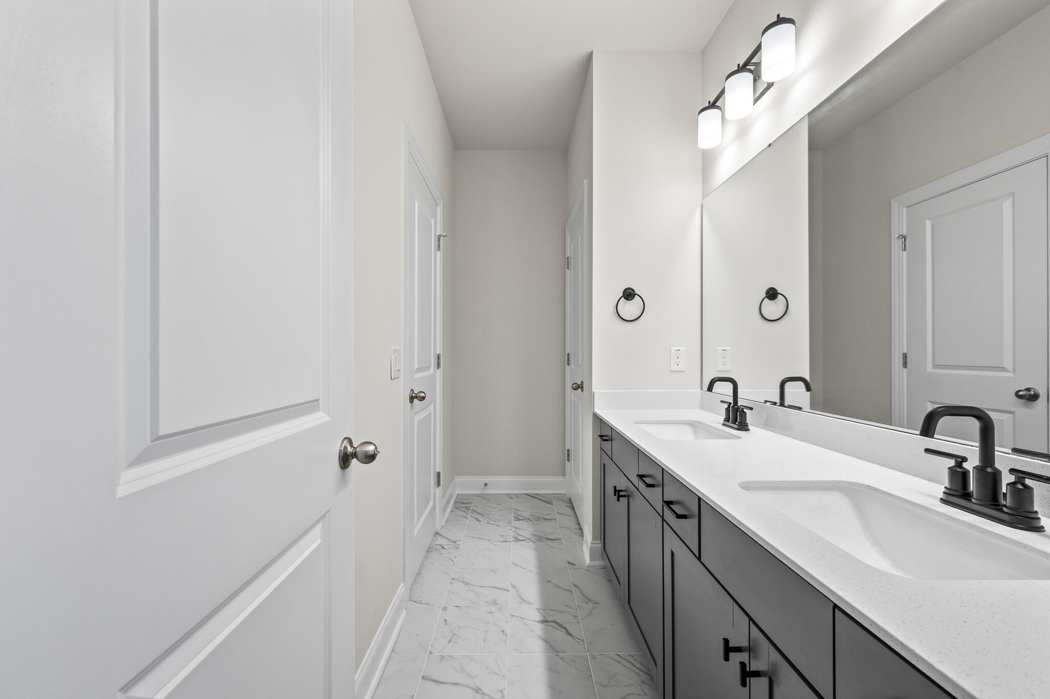 2308 Andover Way Mount Pleasant, SC 29466 - Photo 26 of 38 Bathroom shared