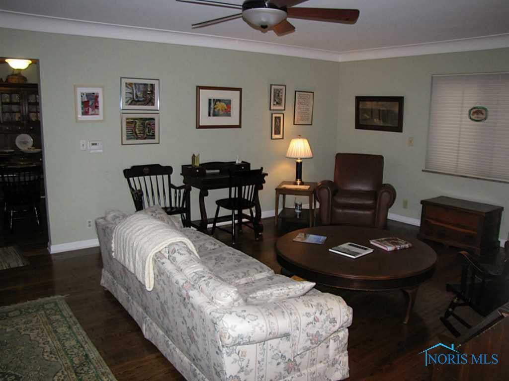 2449 Goddard Road Toledo, OH 43606 - Photo 4 of 18 Gallery Image 4