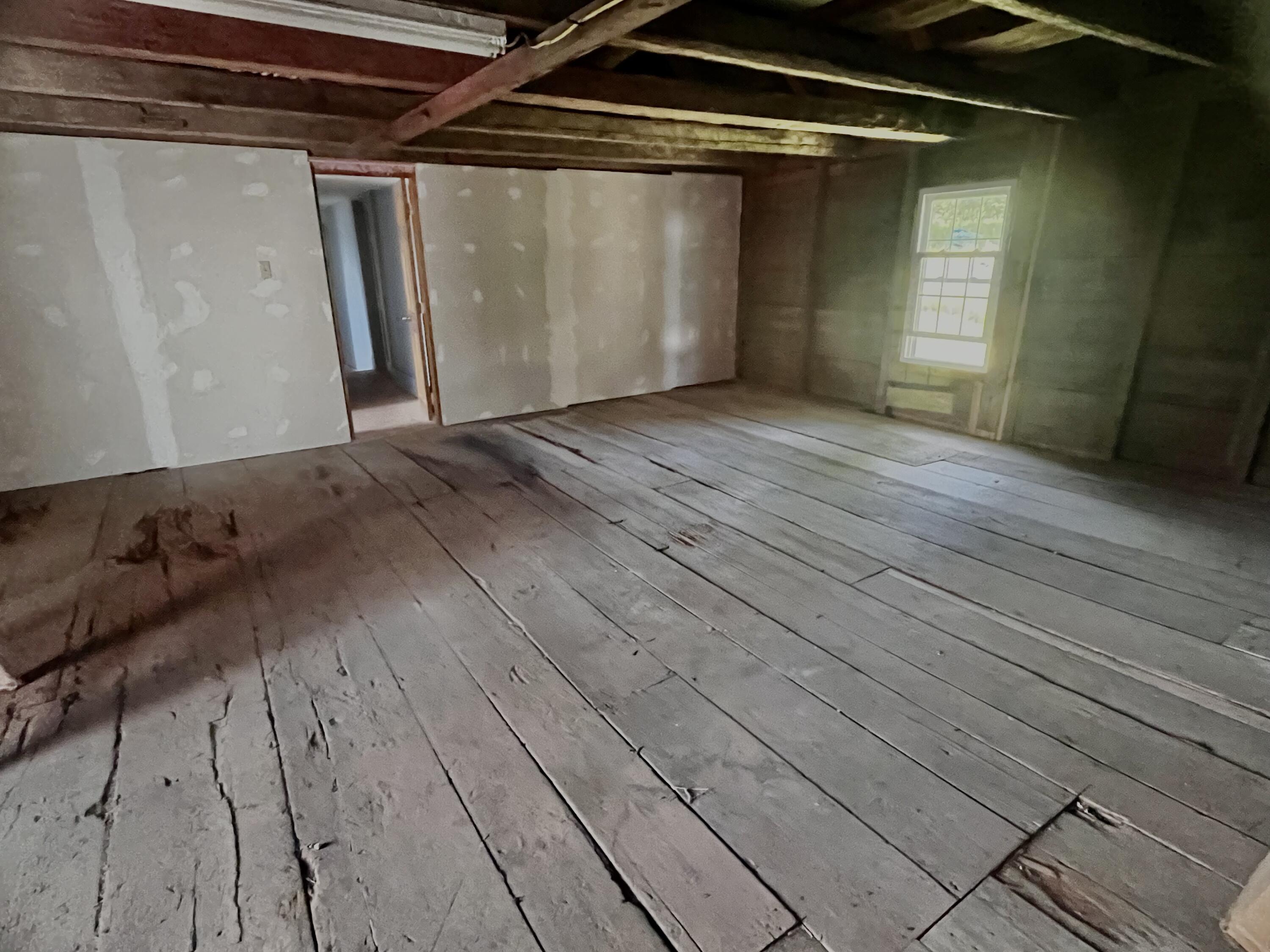 128 Old Airline Road Aurora, ME 04408 - Photo 63 of 74 Second level