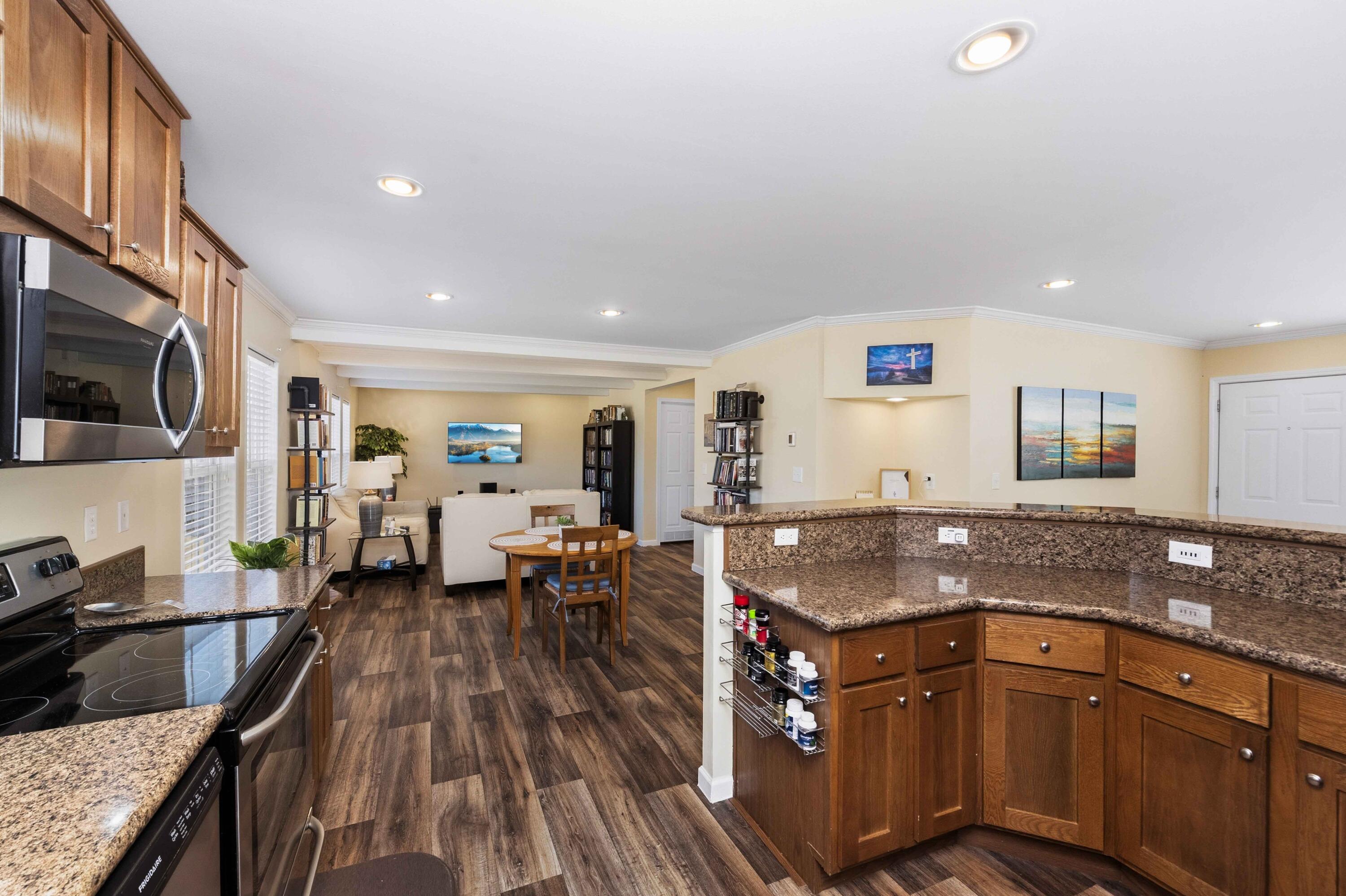 1156 State Rd S-8-376 Moncks Corner, SC 29461 - Photo 15 of 59 1156 Old Cherry Hill Rd Interiors LR-16